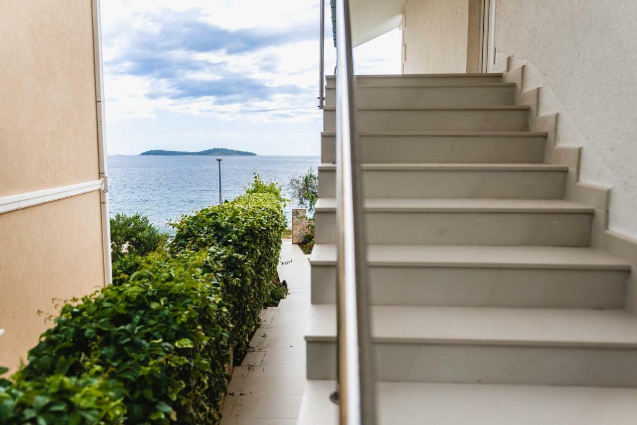 Villa Mario Rogoznica  Esterno foto
